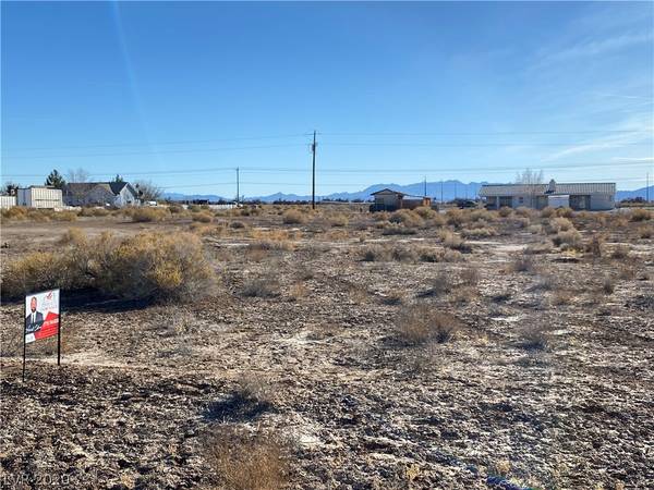 201 Falcon Street, Pahrump, NV 89048