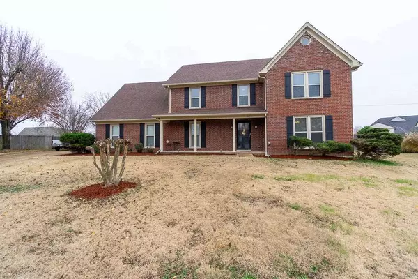 8251 MISTY FIELDS CV, Unincorporated, TN 38125