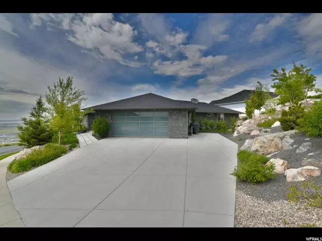 North Salt Lake, UT 84054,959 S PARKWAY DR