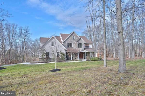 5186 HIFFLETRAYER RD, Green Lane, PA 18054