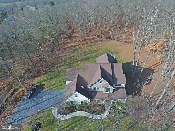 Green Lane, PA 18054,5186 HIFFLETRAYER RD