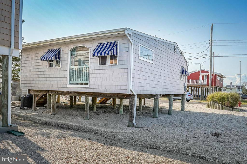 Tuckerton, NJ 08087,800 S GREEN ST