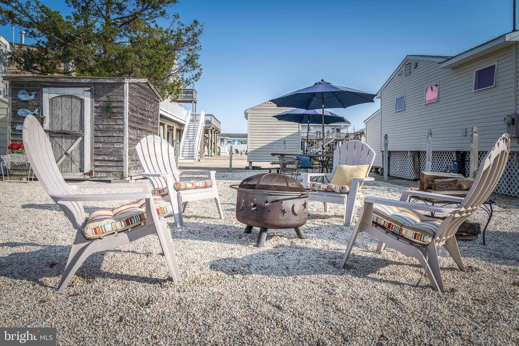 Tuckerton, NJ 08087,800 S GREEN ST