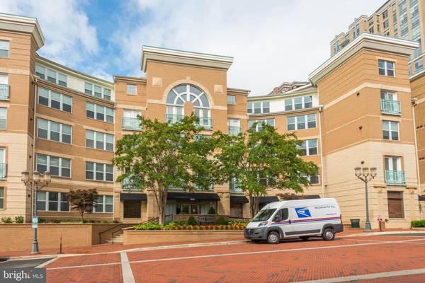 Reston, VA 20190,12000 MARKET ST #353