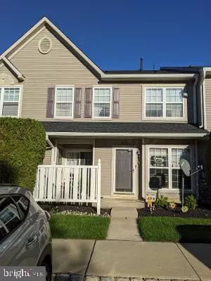 3803 GRENWICH LN, Mount Laurel, NJ 08054