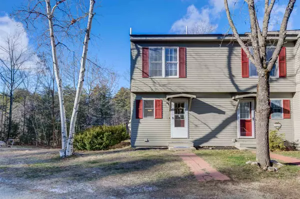 77 Saco Pines DR #18, Conway, NH 03813