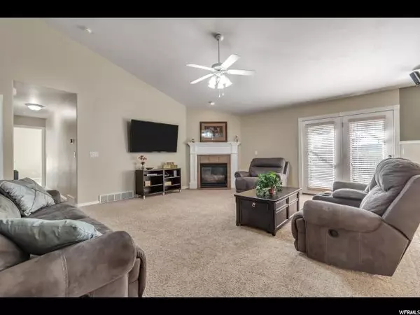 Riverton, UT 84065,1181 W PETERSENBLUFF DR S