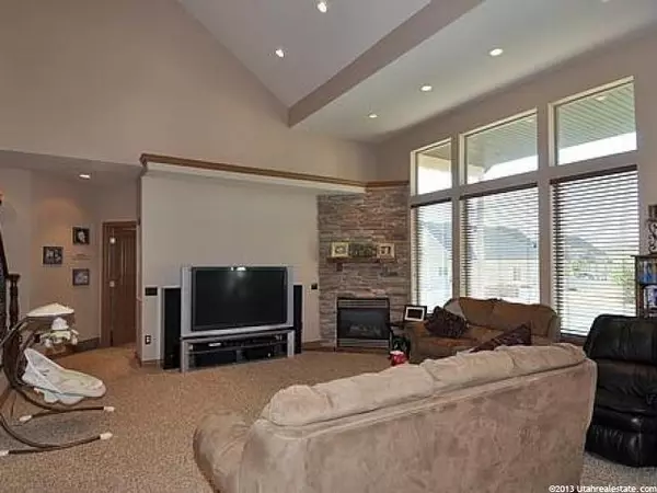 Herriman, UT 84096,6229 W FREEDOM HILL WAY S