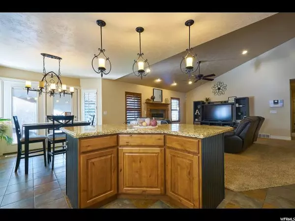 Herriman, UT 84096,6829 BUTTERFIELD PARK WAY S