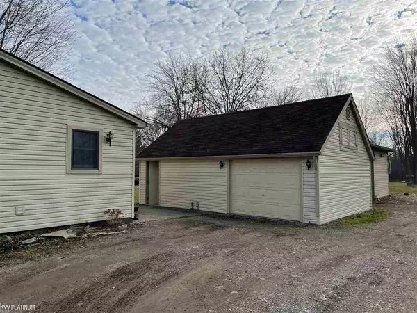 Chesterfield Twp, MI 48051,26870 Kuchenmeister