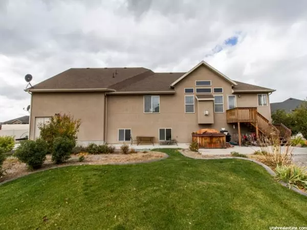 Farr West, UT 84404,2555 W 2675 N