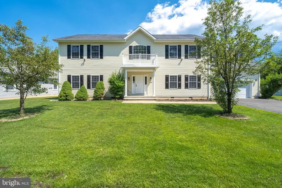 64 COLT PL, Manchester, NJ 08759