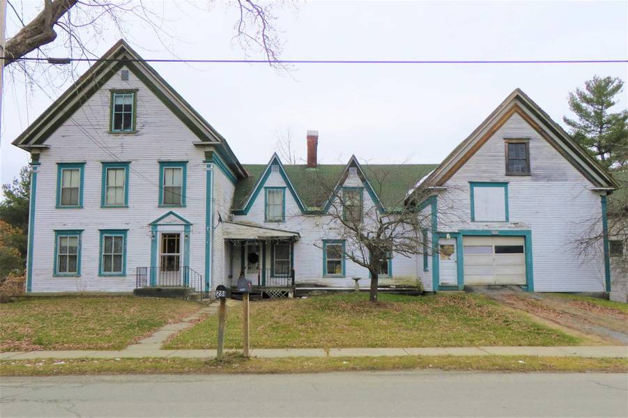 281 Park ST, Barton, VT 05822