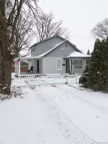 5415 HEREFORD Street, Detroit, MI 48224 2131