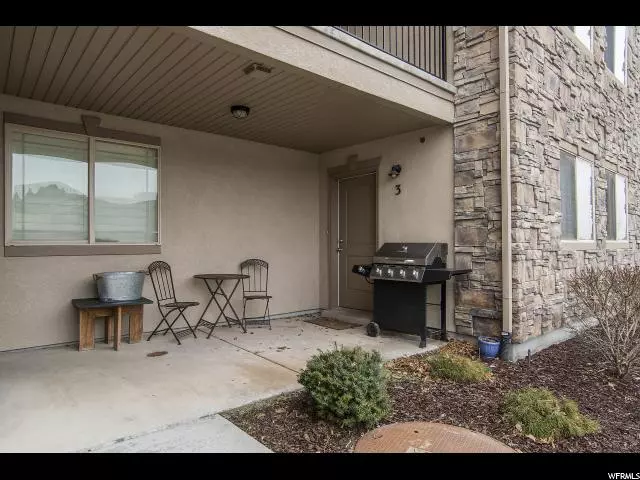 Midvale, UT 84047,999 W VILLAGE RIVER LN LN S #B3