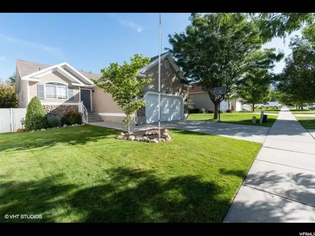 Draper, UT 84020,294 W BEVERLEE ANN DR