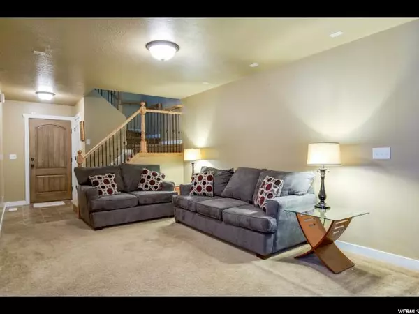 North Ogden, UT 84404,1673 N 450 E