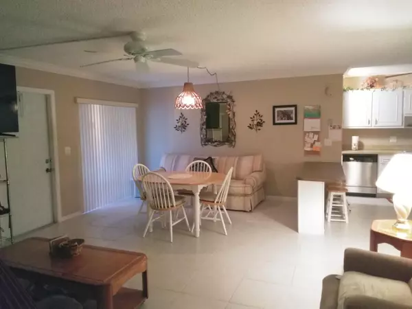 Greenacres, FL 33463,3486 La Palmas CT B1