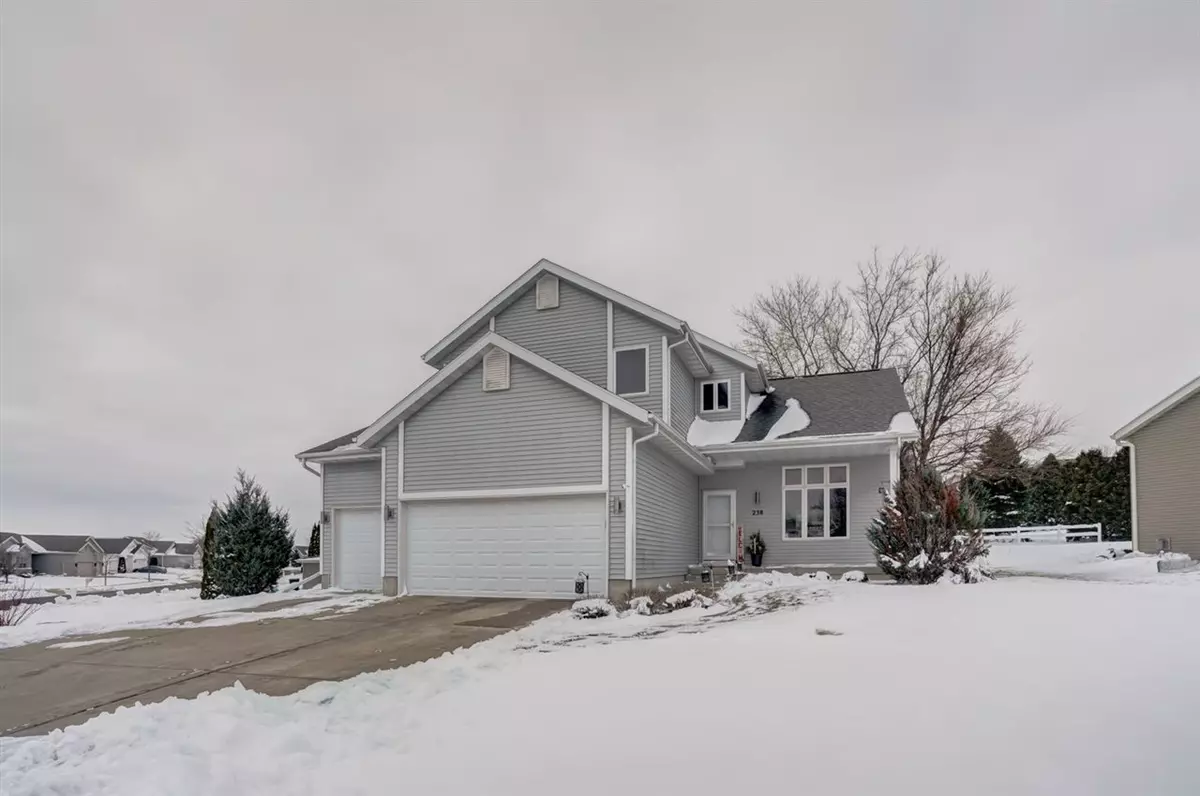 Sun Prairie, WI 53590,238 Kelvington Dr