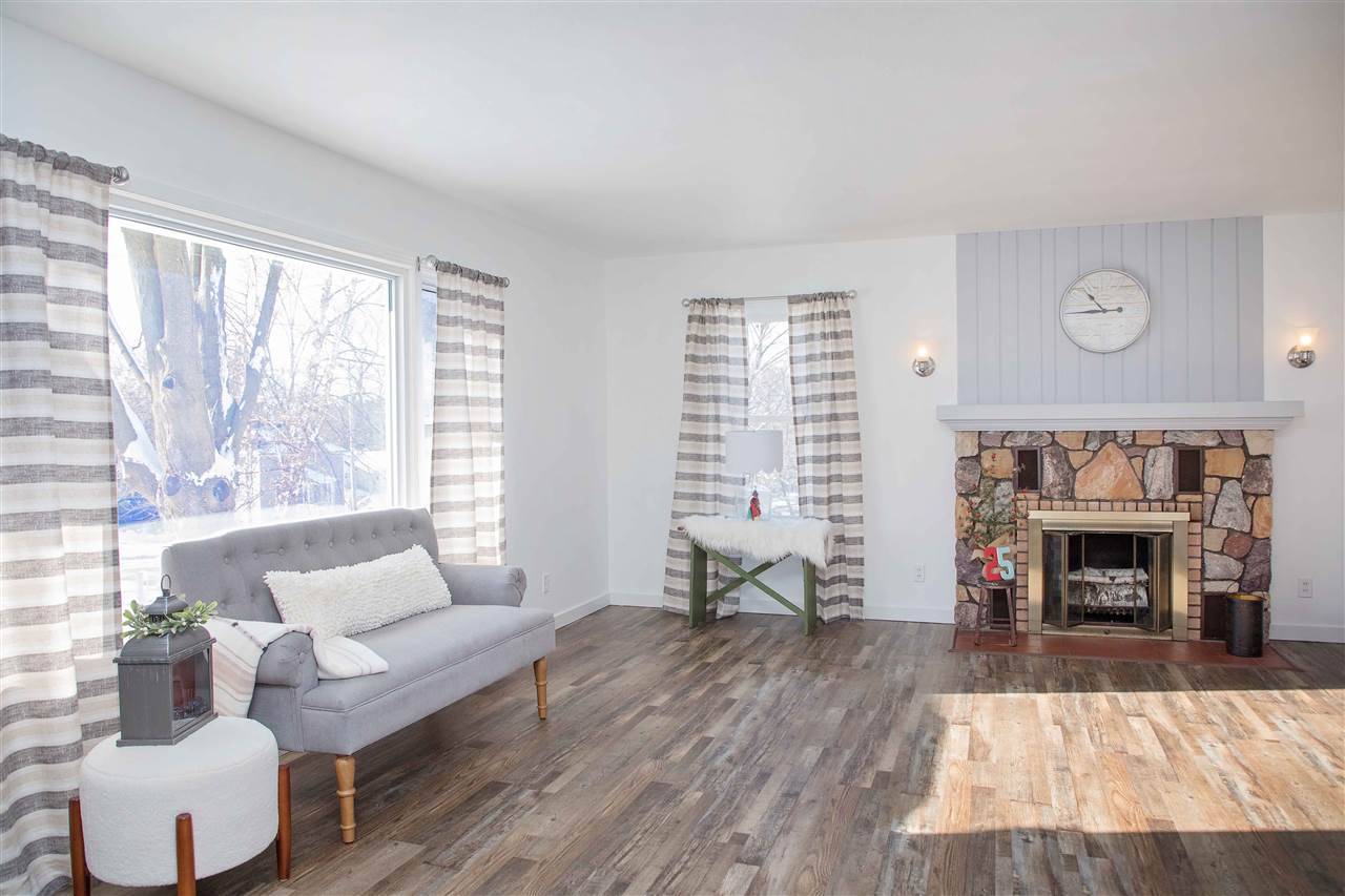 Baraboo, WI 53913,905 2nd St