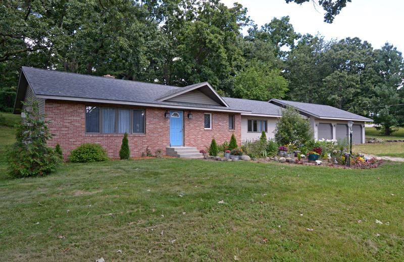 9506 County Road Y, Sauk City, WI 53583