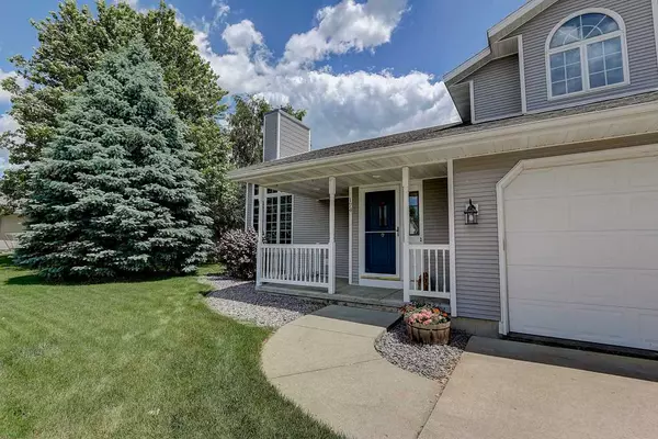 174 Fox Run, Sauk City, WI 53583