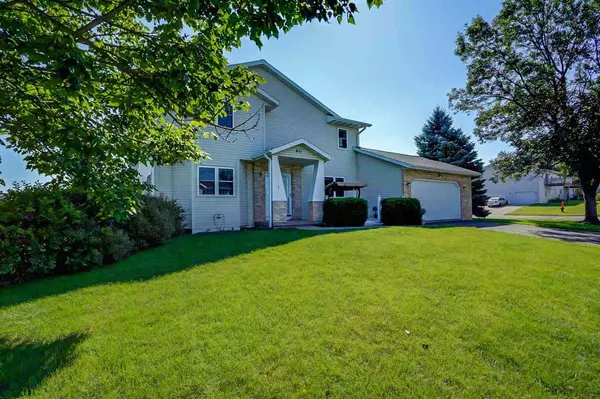 401 Meadow Oak Tr, Deforest, WI 53532