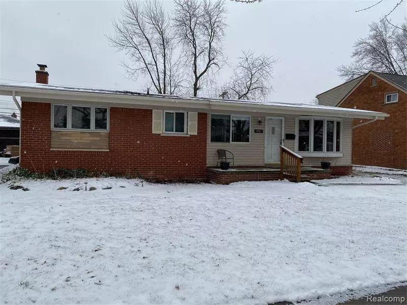 13967 HUNTINGTON Street, Riverview, MI 48193 7547