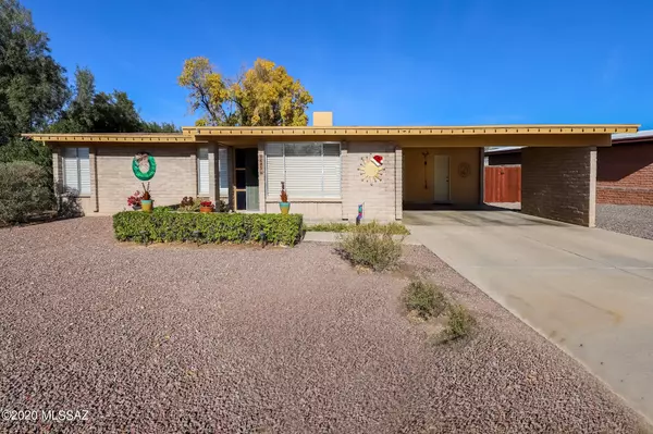 9685 E Burnett Street, Tucson, AZ 85730