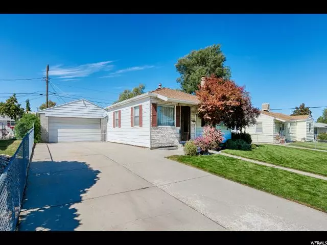 Kearns, UT 84118,5696 S 4540 W