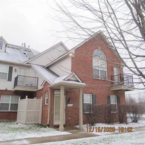 23463 WILLIAMSBURG CIR, Woodhaven, MI 48183