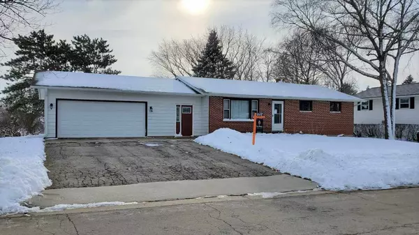 Monroe, WI 53566,504 26th St