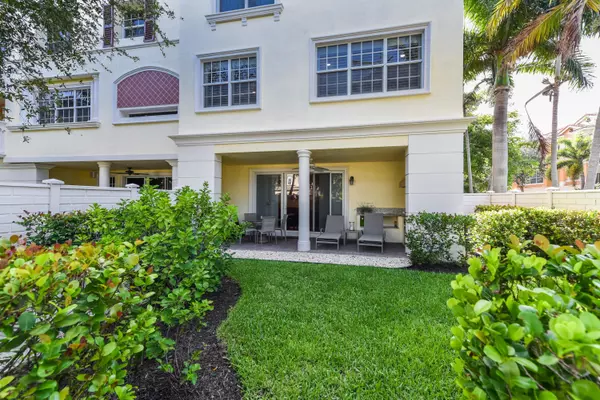 5670 NE Trieste WAY, Boca Raton, FL 33487