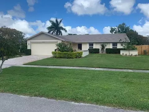 1374 Pine Valley DR, Wellington, FL 33414