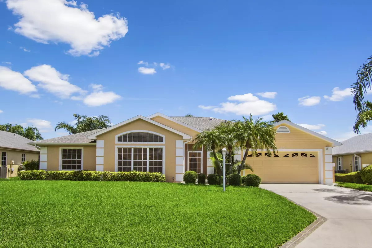 Port Saint Lucie, FL 34952,6816 Thoreau TER