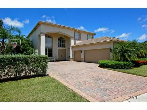 Palm Beach Gardens, FL 33418,198 Via Condado WAY