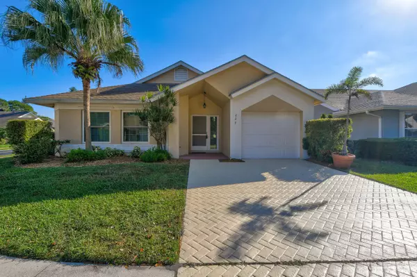 227 W Moccasin TRL, Jupiter, FL 33458