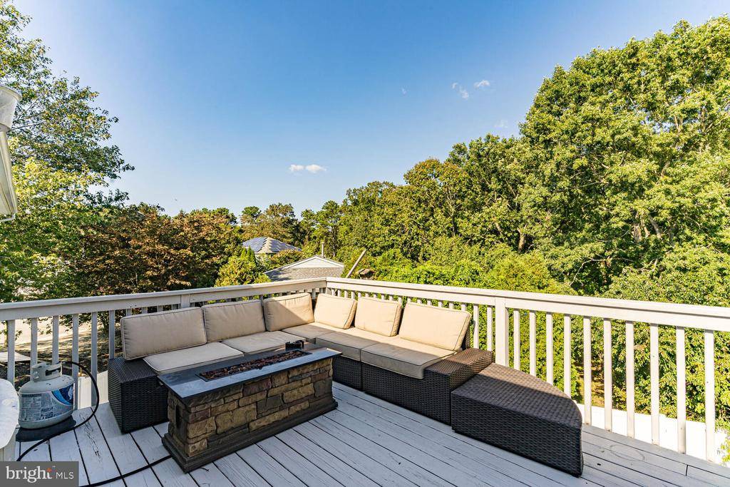 Tuckerton, NJ 08087,6 BALTUSROL CT