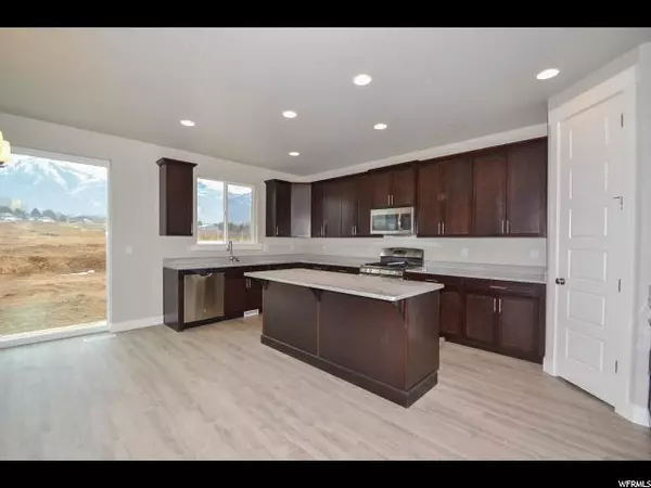 Farmington, UT 84025,1606 W ALPENGLOW CIR N