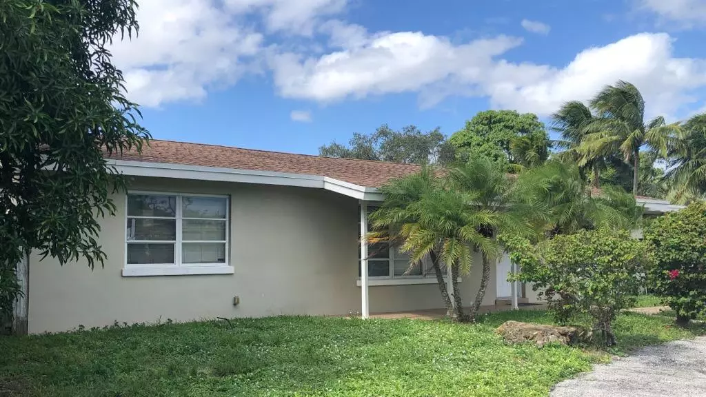 Boynton Beach, FL 33435,815 SW 3rd ST