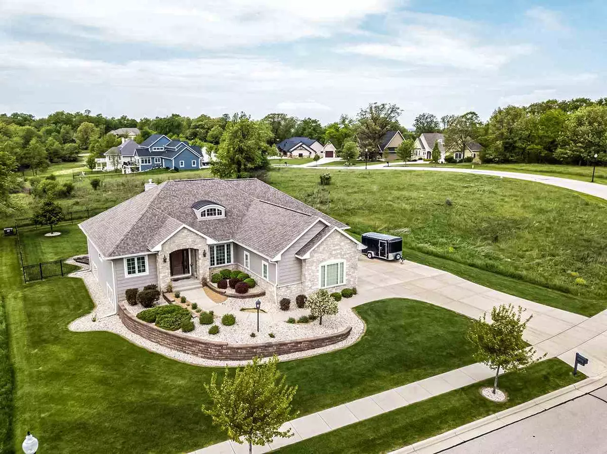 Janesville, WI 53548,2702 Arbor Ridge Way