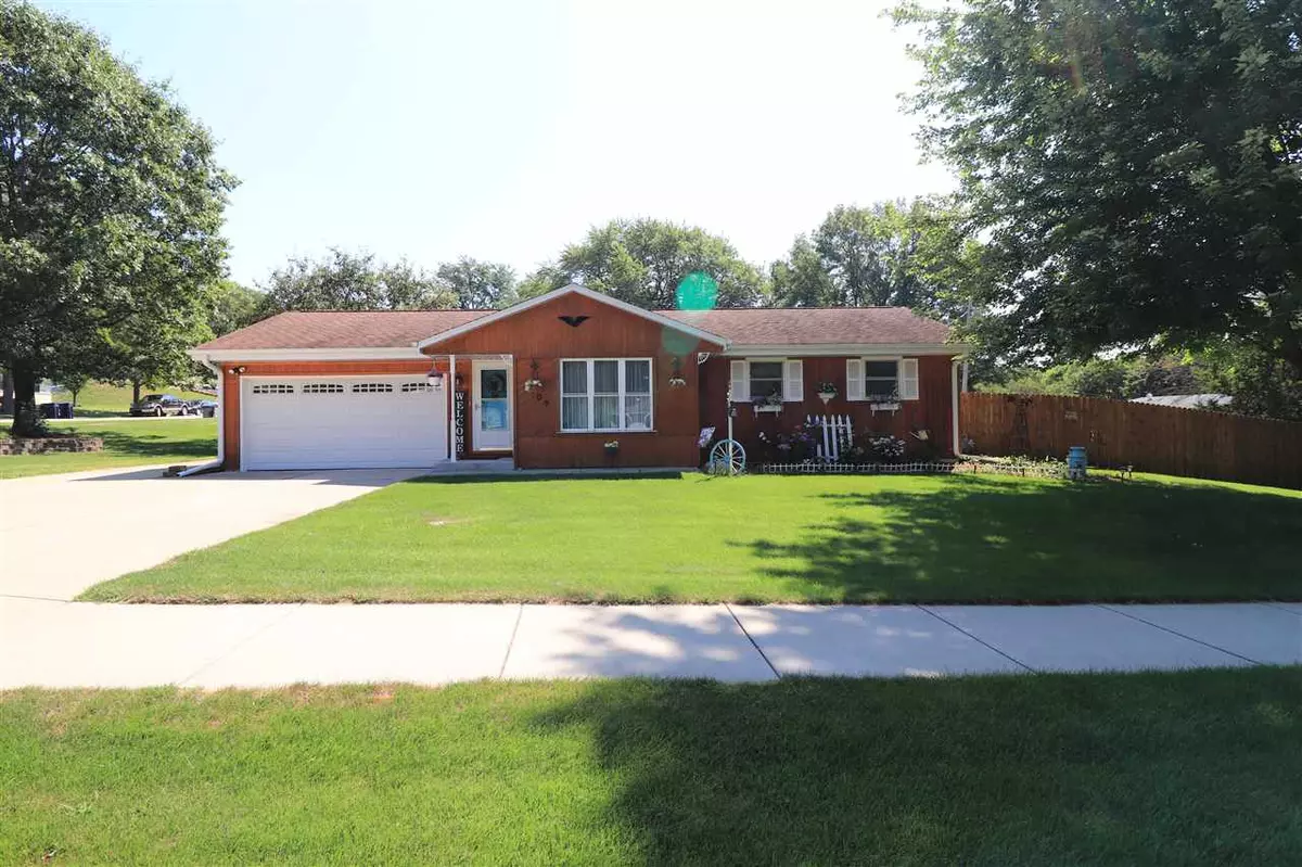 Janesville, WI 53548,2109 Myra Ave