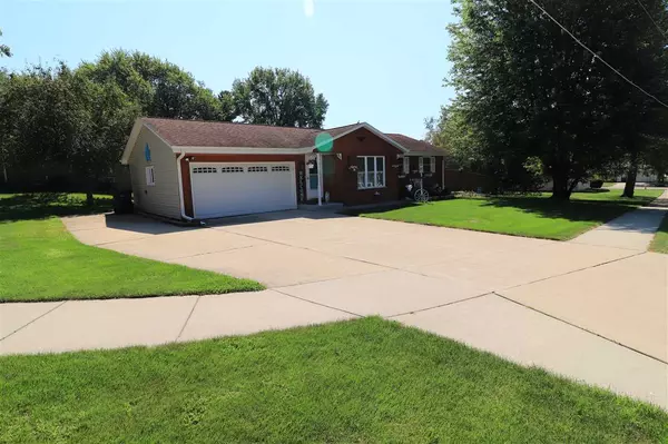 Janesville, WI 53548,2109 Myra Ave