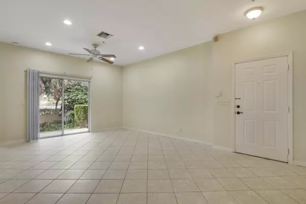 Tequesta, FL 33469,113 Lighthouse CIR I