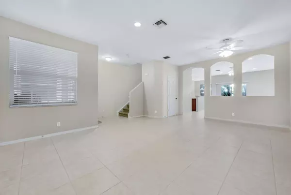 Tequesta, FL 33469,110 Lighthouse CIR G