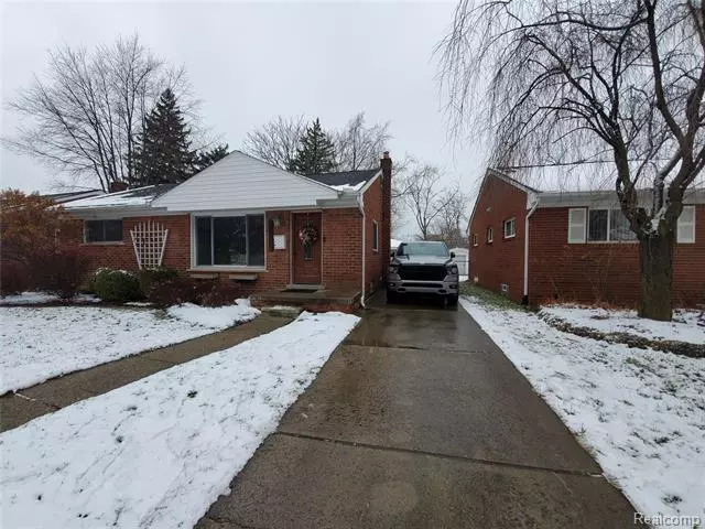 24590 ORANGELAWN, Redford, MI 48239