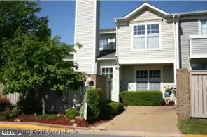 8815 ROSEMARK CT, Montgomery Village, MD 20886