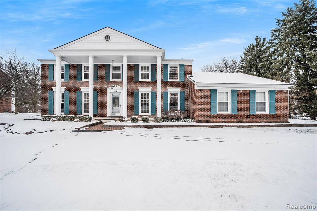 2032 Post House, Bloomfield Hills, MI 48304 1047