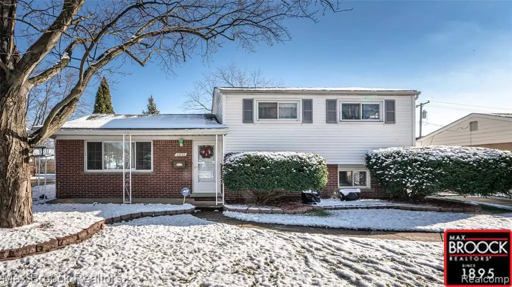 34232 VICEROY Drive, Sterling Heights, MI 48310 5264