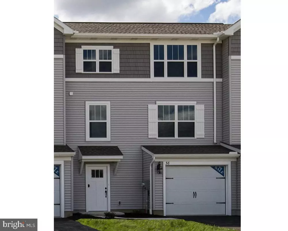 Annville, PA 17003,208 HIGHLAND CT